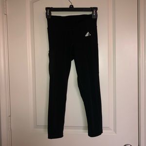 Women’s Adidas XS crop leggings